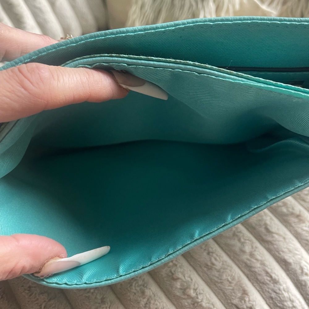 Merona Teal Faux Leather Crossbody Bag Adjustable Strap Zipper Pocket - Picture 8 of 8